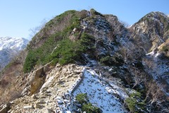 槍ヶ岳ハイキング／東鎌尾根コースはハシゴだらけ